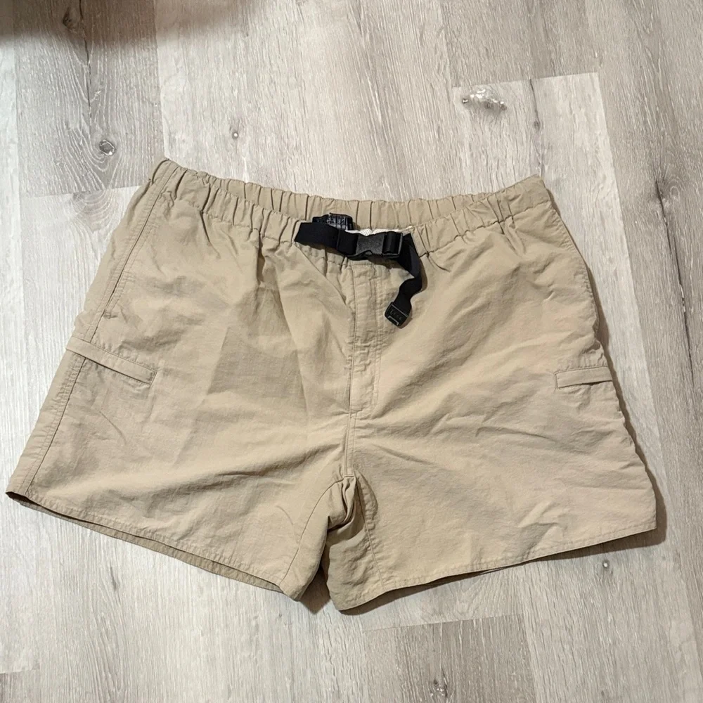 Vintage‎ (90’s) Lands' End Men's Belted Tan Cargo Shorts